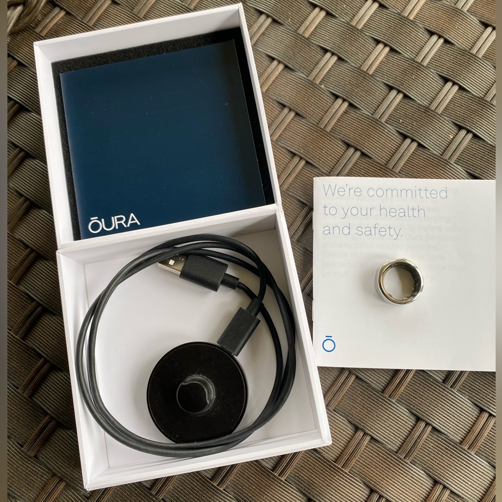 Oura Smart Ring Heritage with Charger Silver size 6
